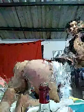 Snapshot of crazysex095 chatting on December 31, 2:29 am crazysex095 online show from December 31, 2:29 am