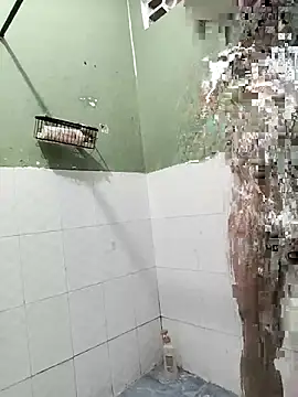 Snapshot of crazysex095 chatting on October 30, 10:32 pm crazysex095 online show from October 30, 10:32 pm