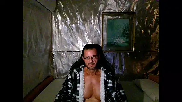 Marieettee online show from January 2, 10:05 am