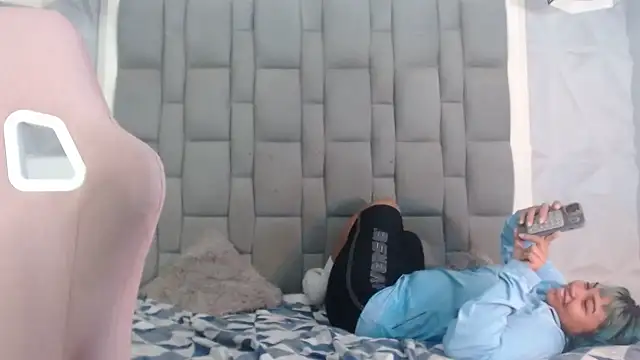 andy dan18 online show from November 7, 3:34 pm