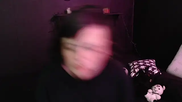 Snapshot of rousstattoo chatting on November 13, 3:27 am rousstattoo online show from November 13, 3:27 am