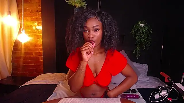 nikkystorm1  online show from April 14, 2:12 pm