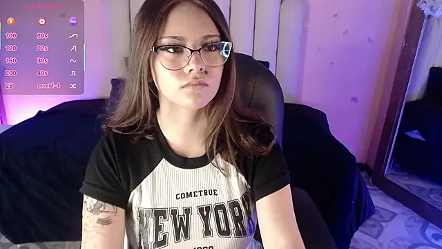 Sweetlu gh online show from October 16, 7:26 pm