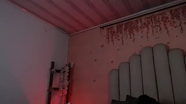 Sweetlu gh online show from October 27, 7:18 pm