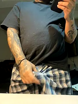 El Titan1998 online show from November 7, 12:16 pm