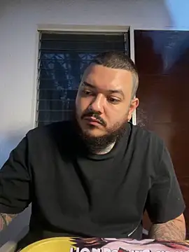 Snapshot of El_Titan1998 chatting on February 12, 11:22 pm El Titan1998 online show from February 12, 11:22 pm