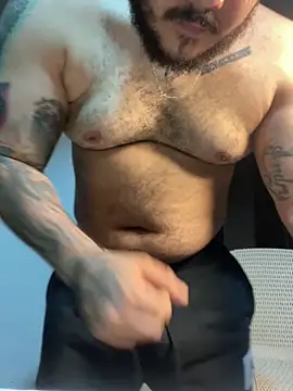 El Titan1998 online show from April 19, 12:00 am