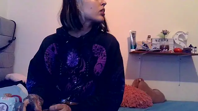 BlueStoneX online show from February 11, 7:02 am