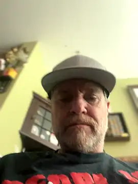 Snapshot of Jefloves68 chatting on October 26, 5:08 pm Jefloves68 online show from October 26, 5:08 pm