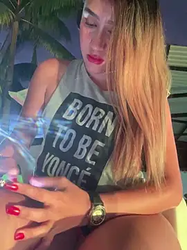 Snapshot of Mariapaula chatting on January 4, 11:17 pm Mariapaula online show from January 4, 11:17 pm