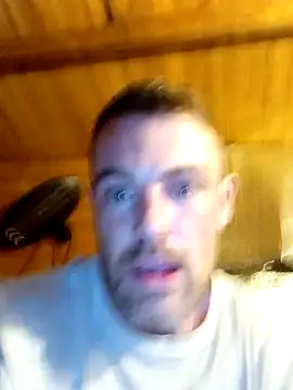 Snapshot of Eddyfrancis87 chatting on November 1, 6:26 am Eddyfrancis87 online show from November 1, 6:26 am