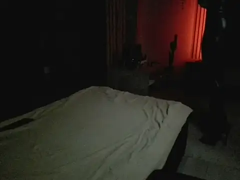 NoraInMask online show from January 11, 8:25 pm