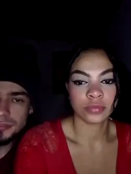 Snapshot of BlakeandRouse chatting on February 15, 7:43 pm BlakeandRouse online show from February 15, 7:43 pm