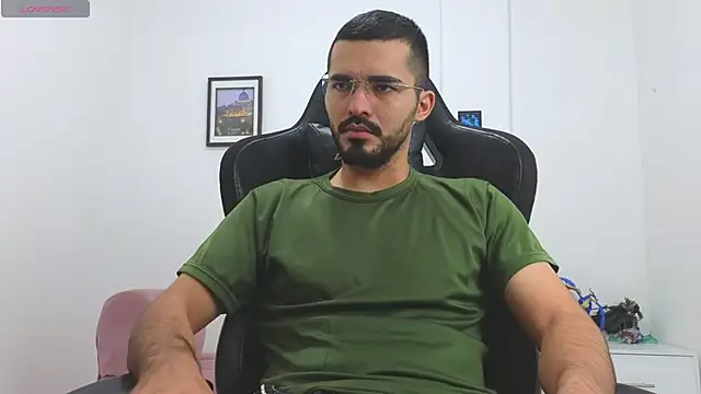 Massimoo 07 online show from December 20, 4:14 pm