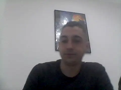 Snapshot of Bigboymenqy chatting on December 21, 6:34 pm Bigboymenqy online show from December 21, 6:34 pm