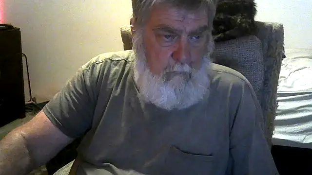 Snapshot of viejo_oso chatting on May 17, 7:17 am viejo oso online show from May 17, 7:17 am