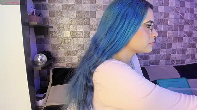 Sophia cyrus11 online show from April 5, 4:59 pm