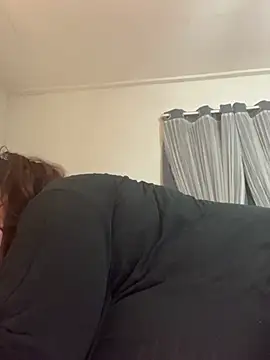 Luciouslouise72xh online show from March 2, 7:48 am