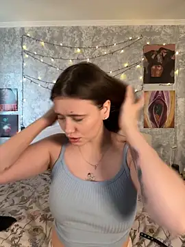 Sabrina shells online show from November 8, 10:15 am