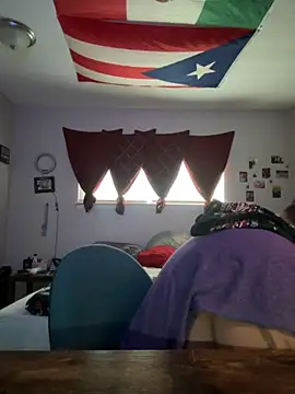 Snapshot of cloudy_couple444 chatting on September 28, 7:08 pm cloudy couple444 online show from September 28, 7:08 pm