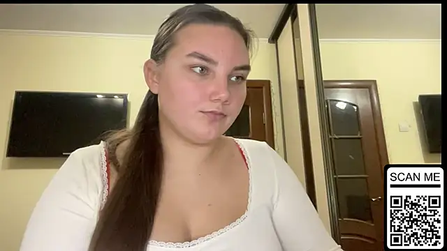 Dreamyblushfairy online show from November 17, 3:40 pm