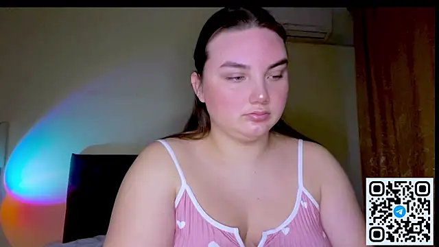 Dreamyblushfairy online show from March 8, 4:22 pm