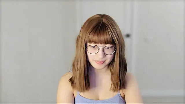  hannah baker online show from February 9, 2:29 pm