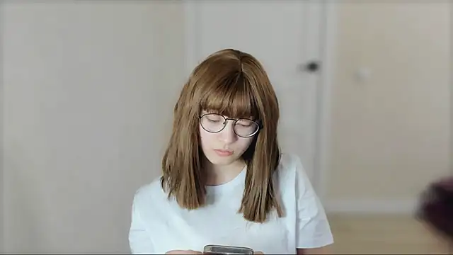  hannah baker online show from February 12, 10:03 am