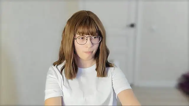  hannah baker online show from February 12, 1:06 pm