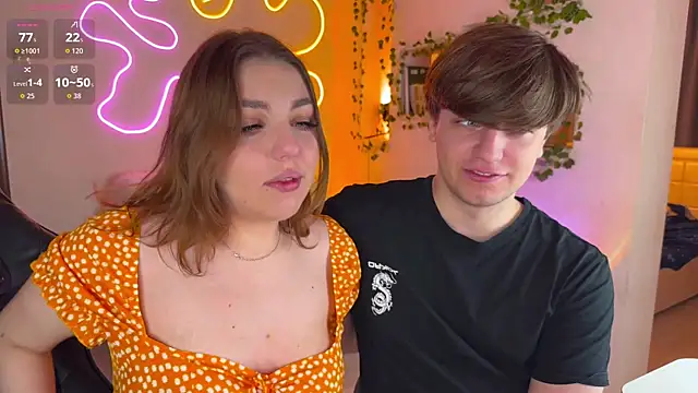 RobertAndLinela online show from October 18, 11:55 am