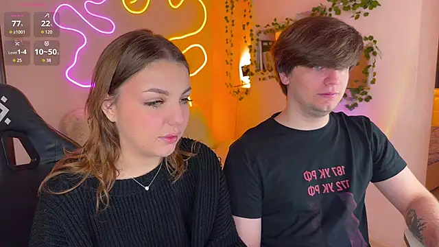 RobertAndLinela online show from November 19, 12:38 pm