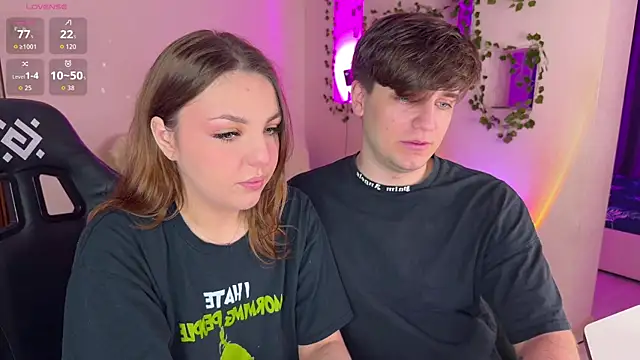 RobertAndLinela online show from January 10, 11:45 am