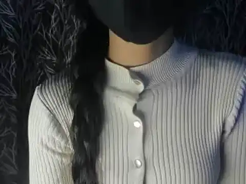 Snapshot of Somiya87 chatting on January 16, 1:16 am Somiya87 online show from January 16, 1:16 am