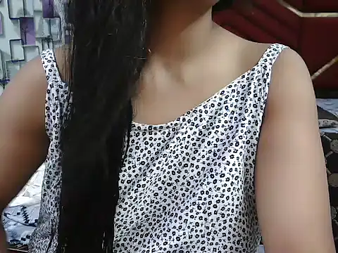 Snapshot of Somiya87 chatting on September 26, 1:04 pm Somiya87 online show from September 26, 1:04 pm