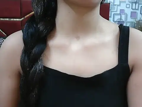 Snapshot of Somiya87 chatting on October 24, 2:24 pm Somiya87 online show from October 24, 2:24 pm