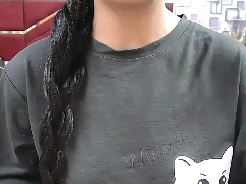 Snapshot of Somiya87 chatting on October 25, 4:53 am Somiya87 online show from October 25, 4:53 am