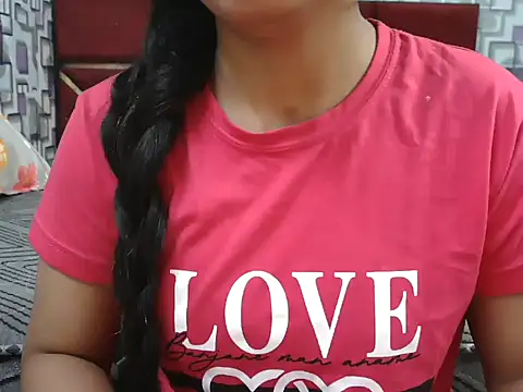 Snapshot of Somiya87 chatting on November 15, 10:15 pm Somiya87 online show from November 15, 10:15 pm