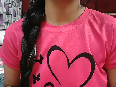 Snapshot of Somiya87 chatting on November 25, 1:05 am Somiya87 online show from November 25, 1:05 am