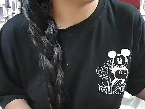 Snapshot of Somiya87 chatting on November 29, 2:14 am Somiya87 online show from November 29, 2:14 am