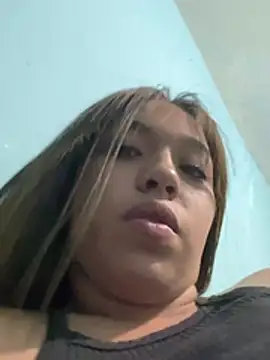 IsabellRodriguez18 online show from January 18, 3:10 am