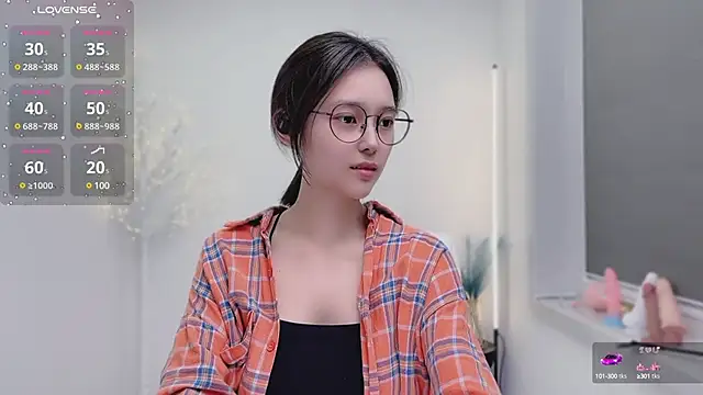 Natasha2025 online show from March 7, 5:29 am