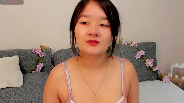 Maekko online show from December 17, 5:30 pm