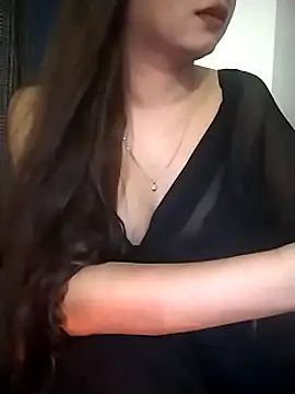 Aish29xh online show from March 17, 7:37 pm