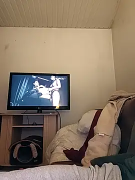 Snapshot of Rumplestiltskin927 chatting on March 1, 12:01 am Rumplestiltskin927 online show from March 1, 12:01 am