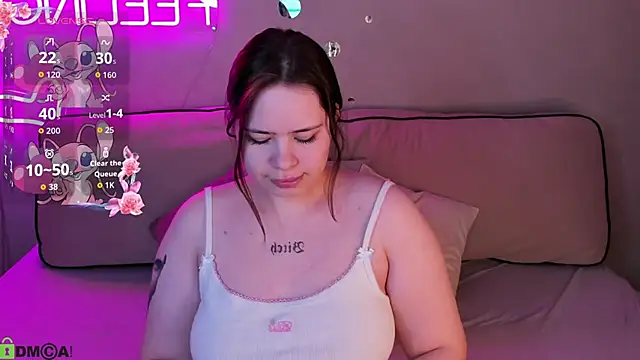 Snapshot of EricaElliott chatting on November 8, 1:06 am EricaElliott online show from November 8, 1:06 am