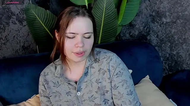 Snapshot of EricaElliott chatting on November 15, 1:14 am EricaElliott online show from November 15, 1:14 am