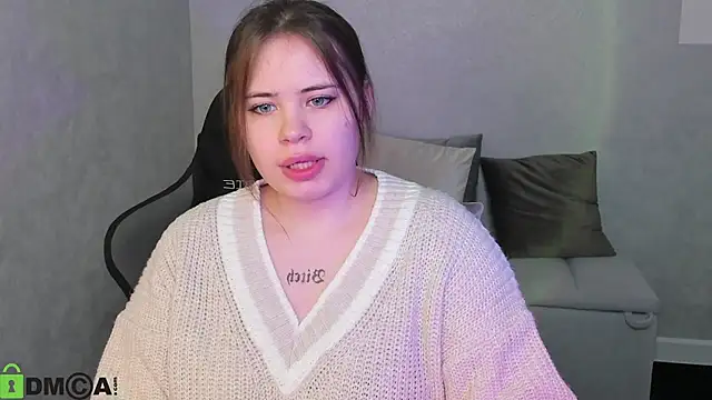 Snapshot of EricaElliott chatting on December 3, 9:51 am EricaElliott online show from December 3, 9:51 am