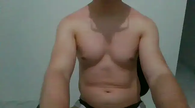 Snapshot of paulotimido chatting on December 25, 5:05 am paulotimido online show from December 25, 5:05 am