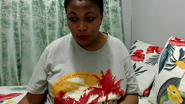 Snapshot of Teassa90 chatting on September 28, 8:20 am Teassa90 online show from September 28, 8:20 am
