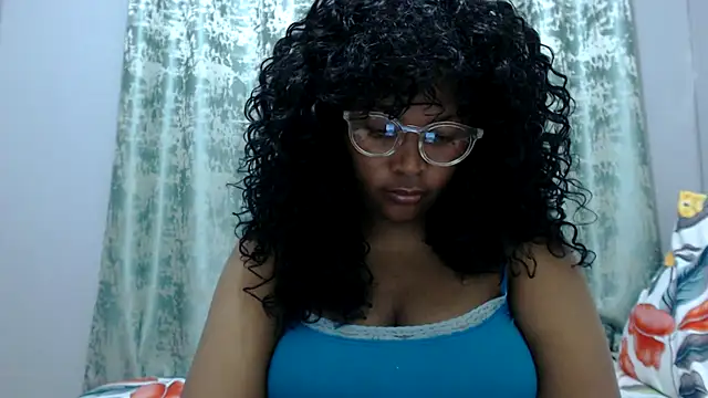 Snapshot of Teassa90 chatting on October 15, 7:52 am Teassa90 online show from October 15, 7:52 am